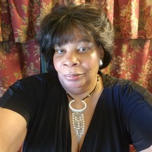 Meet your Posher, Elsie